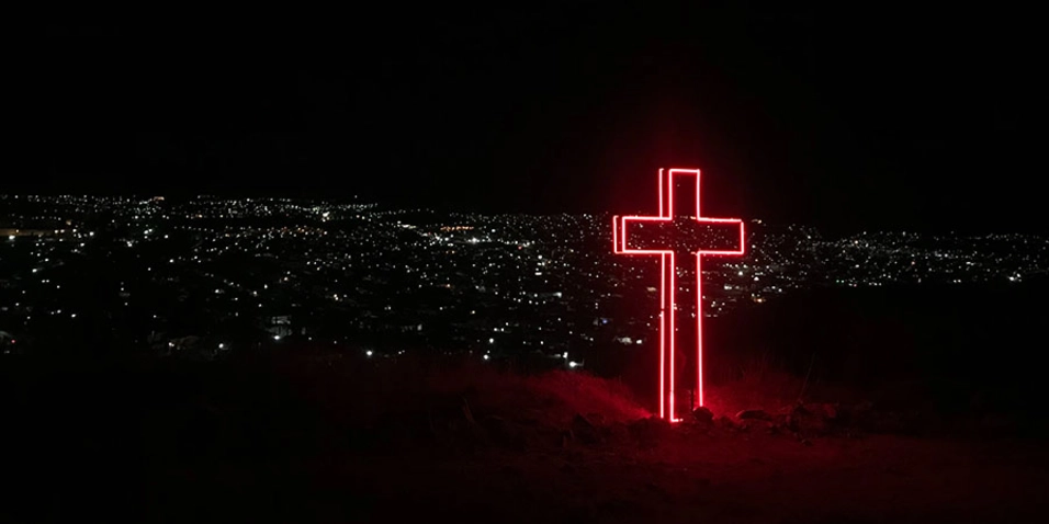 Iglesia y homosexualidad, de los ‘pactos de hermanamiento’ a la muerte por castración y la terapia de reconversión 