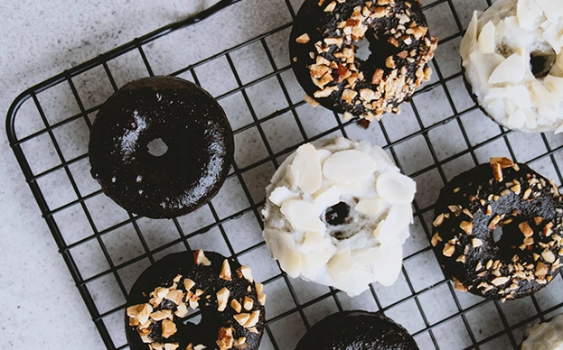 ¿Cómo usar un lubricante anal? Guía y consejos