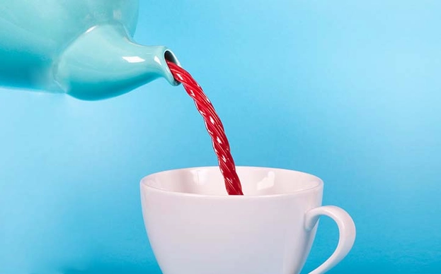 How do you use a menstrual cup?
